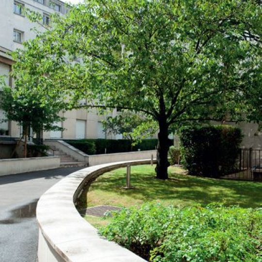  Annonces CLAMART : Apartment | PARIS (75016) | 75 m2 | 812 000 € 