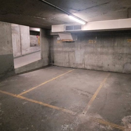  Annonces CLAMART : Garage / Parking | PARIS (75016) | 17 m2 | 60 000 € 