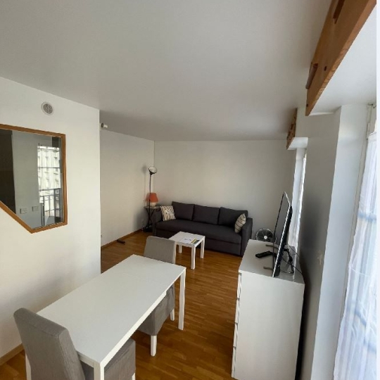  Annonces CLAMART : Apartment | CHARENTON-LE-PONT (94220) | 27 m2 | 1 050 € 